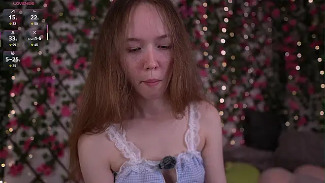 Petite Polly online show from 02/17/26, 06:03