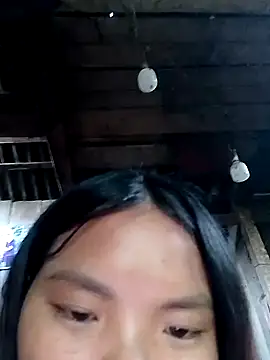 hello-cute online show from 10/10/25, 01:15