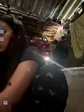 hello-cute online show from 11/15/25, 08:33