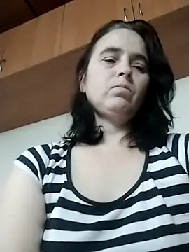 Ella-433 online show from 12/21/25, 08:54