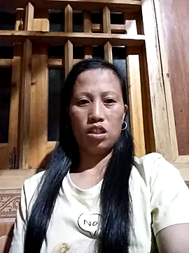 Snapshot of jerry-xx chatting on 10/23/25, 02:05 jerry-xx online show from 10/23/25, 02:05