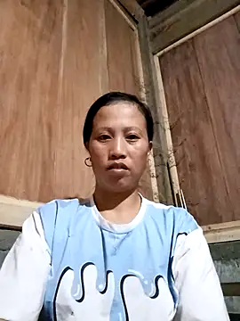 Snapshot of jerry-xx chatting on 11/07/25, 11:32 jerry-xx online show from 11/07/25, 11:32