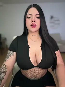 dulcemarianh  online show from 06/13/26, 03:26