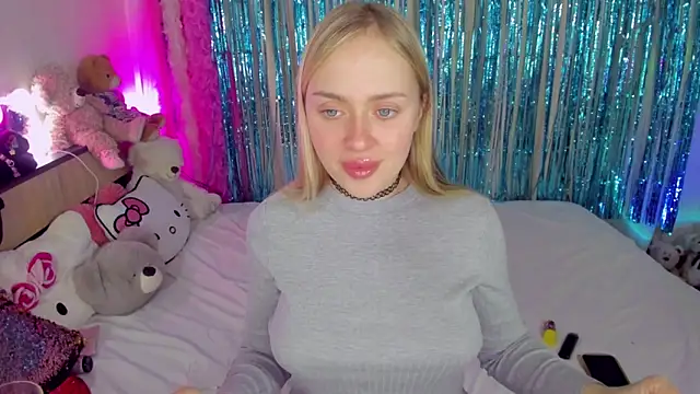 CeaneLino online show from 11/11/25, 05:57