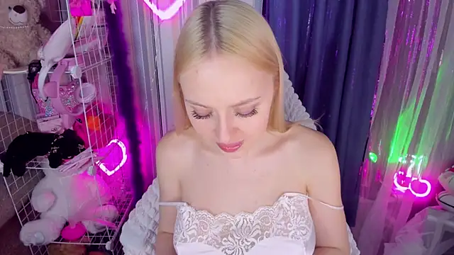 CeaneLino online show from 03/24/26, 12:10