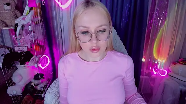 CeaneLino online show from 04/03/26, 05:00