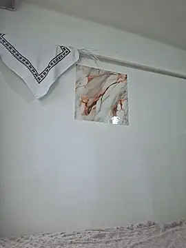 Nika aa online show from 02/05/26, 08:41