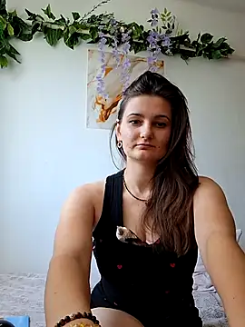 Nika aa online show from 04/23/26, 12:15