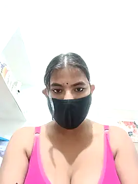 Hot radhaji online show from 11/24/25, 05:34