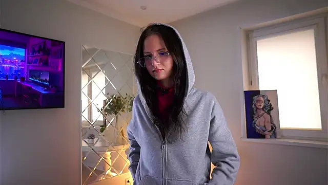 MarcyFrazee online show from 10/14/25, 03:07