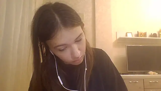 CeyaLier online show from 10/12/25, 02:05