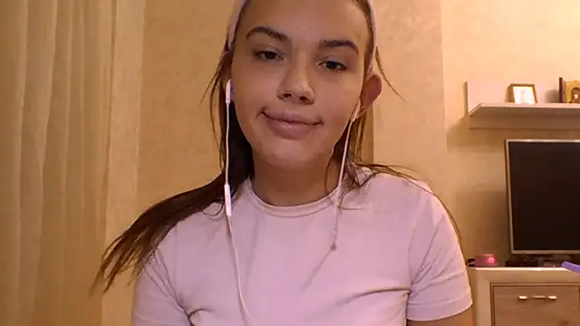 CeyaLier online show from 10/29/25, 05:47