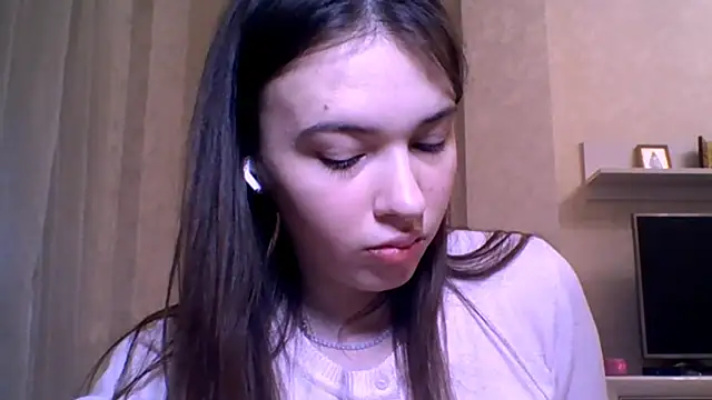 CeyaLier online show from 03/13/26, 06:36