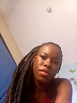 BeverlyMadison  online show from 11/21/25, 07:34