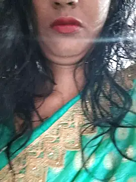 Snapshot of Janu-hasena chatting on 10/25/25, 12:40 Janu-hasena online show from 10/25/25, 12:40