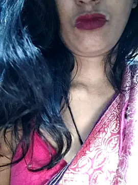 Snapshot of Janu-hasena chatting on 11/27/25, 03:41 Janu-hasena online show from 11/27/25, 03:41