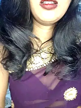 Snapshot of Janu-hasena chatting on 11/28/25, 01:36 Janu-hasena online show from 11/28/25, 01:36