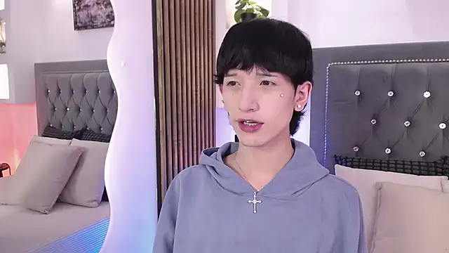 Snapshot of Emo_Boy_ chatting on 06/07/26, 08:23 Emo Boy online show from 06/07/26, 08:23