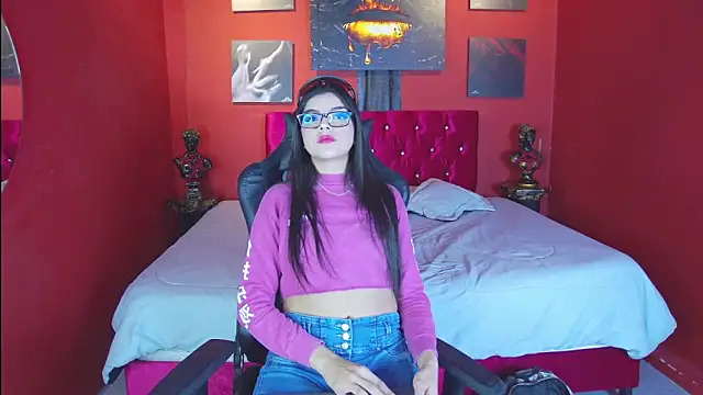 Aranzza Ross online show from 11/05/25, 12:38