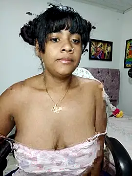 Snapshot of vannesitha25 chatting on 01/09/26, 11:06 vannesitha25 online show from 01/09/26, 11:06