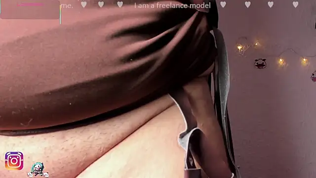 Emilycollei online show from 11/12/25, 03:34