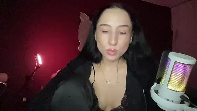 Snapshot of Lorimaki chatting on 02/22/26, 02:45 Lorimaki online show from 02/22/26, 02:45