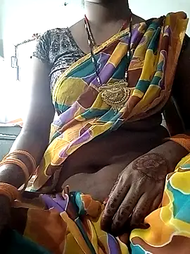 Sexy Riya Bhabhi online show from 10/10/25, 05:01