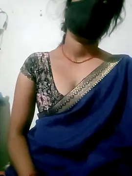 Sexy Riya Bhabhi online show from 12/19/25, 03:52