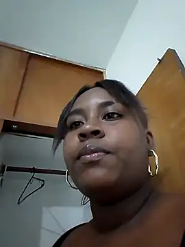 Snapshot of NaomiGrace_ chatting on 10/12/25, 10:47 NaomiGrace online show from 10/12/25, 10:47