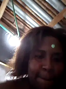 Snapshot of NaomiGrace_ chatting on 10/23/25, 04:50 NaomiGrace online show from 10/23/25, 04:50