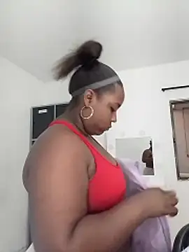 Snapshot of NaomiGrace_ chatting on 11/07/25, 01:22 NaomiGrace online show from 11/07/25, 01:22