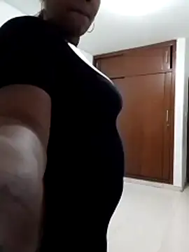 Snapshot of NaomiGrace_ chatting on 11/16/25, 10:43 NaomiGrace online show from 11/16/25, 10:43