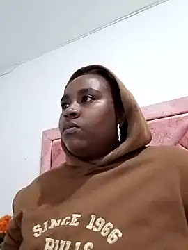 Snapshot of NaomiGrace_ chatting on 11/20/25, 10:59 NaomiGrace online show from 11/20/25, 10:59