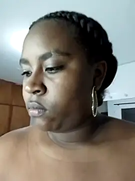 Snapshot of NaomiGrace_ chatting on 12/17/25, 11:05 NaomiGrace online show from 12/17/25, 11:05