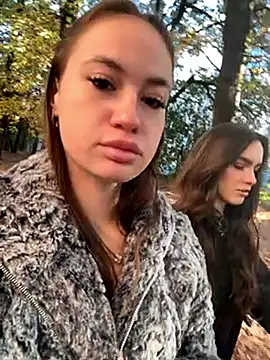 MayaGlow online show from 10/20/25, 05:08