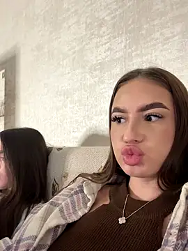 MayaGlow online show from 10/26/25, 05:24