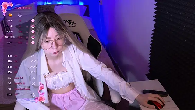 sofiisun online show from 11/10/25, 02:10