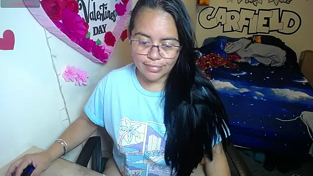 Miss  kendra  online show from 04/15/26, 01:45