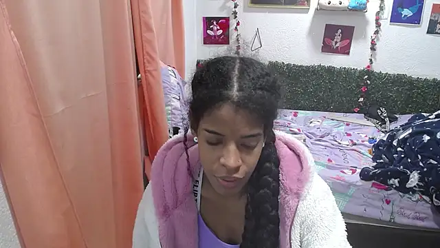 thianahorny online show from 06/09/26, 01:01