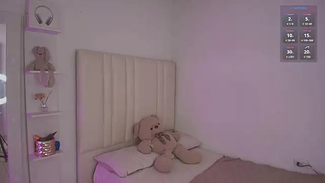 Snapshot of KIMMIE_01 chatting on 02/27/26, 07:14 KIMMIE 01 online show from 02/27/26, 07:14