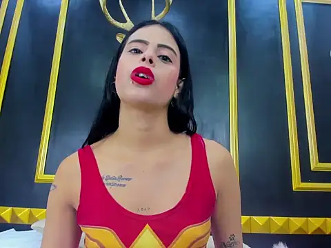 laura maite  online show from 12/04/25, 12:03