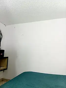 MeganHillss online show from 11/07/25, 06:46