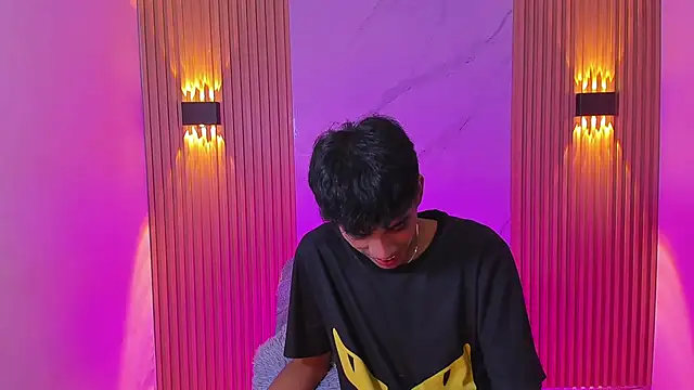 Ethan thouse online show from 12/05/25, 07:10