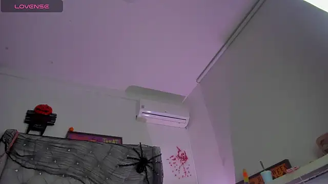 ChocoBunny1 online show from 10/27/25, 02:59