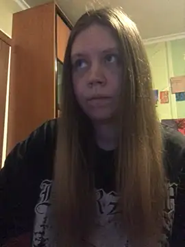 Snapshot of LunaVirelle chatting on 04/28/26, 05:51 LunaVirelle online show from 04/28/26, 05:51