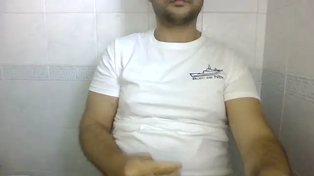 Snapshot of sci69 chatting on 05/17/26, 02:46 sci69 online show from 05/17/26, 02:46