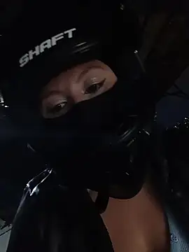 Scarlet Aura online show from 11/05/25, 11:05