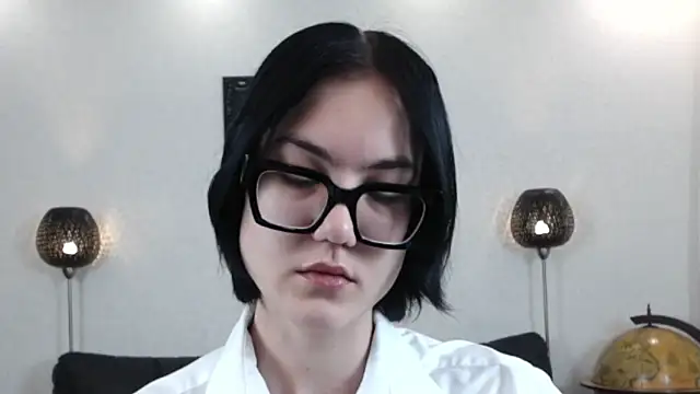 Marie Fitch online show from 11/20/25, 03:50