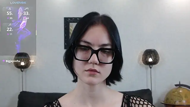 Marie Fitch online show from 11/25/25, 02:00