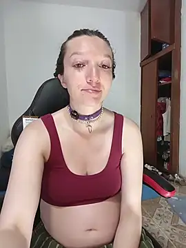 Lucy colee online show from 02/07/26, 11:30